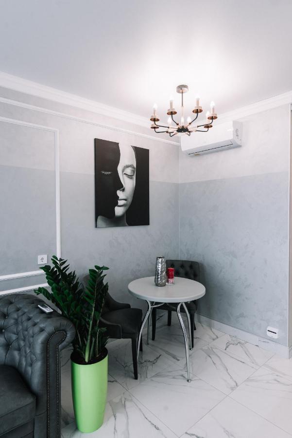 Royal Tower Vip Smart Apartments 2 Kiev Exterior foto